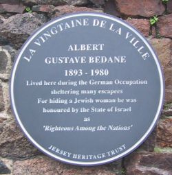 Bedane plaque